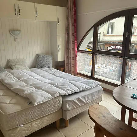 Centre Apartment *
